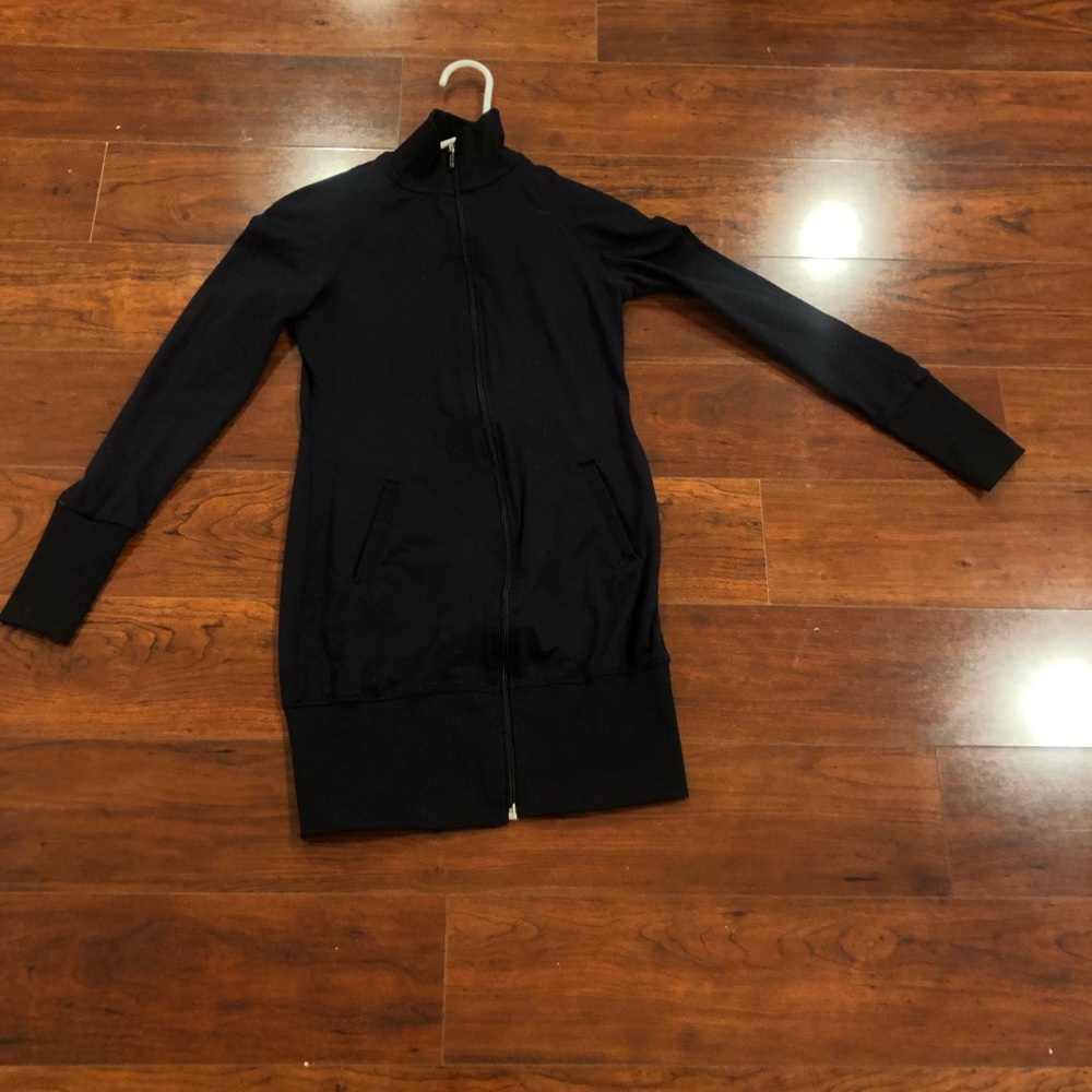 Long  fitted jacket